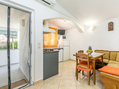 Apartment Two bedroom apartment with terrace Kaštel Štafilić, Kaštela A-21948-b - Outdoor photo 25