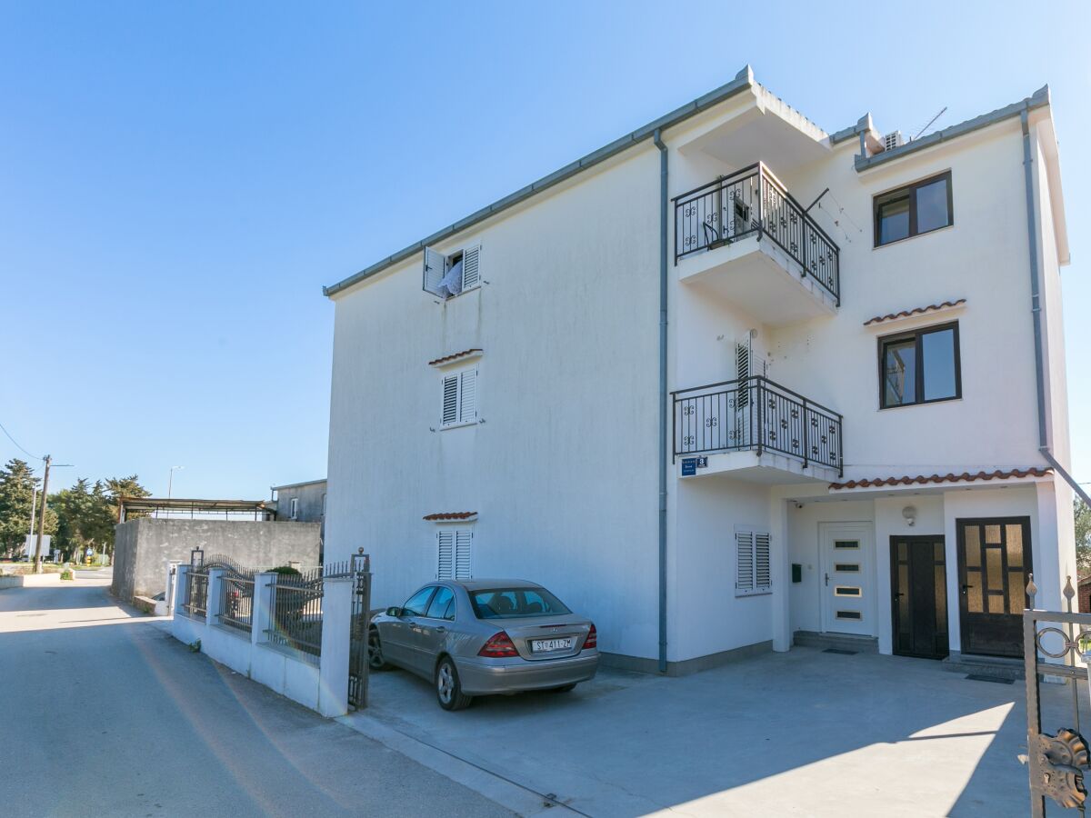 Apartment One bedroom apartment with terrace and sea view Kaštel Štafilić, Kaštela A-21948-c - Outdoor photo 4