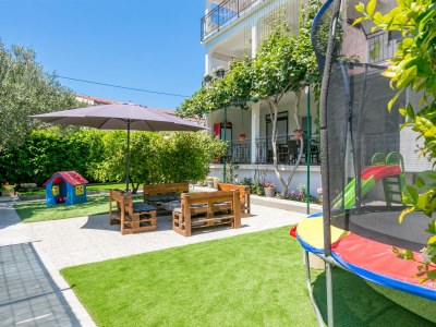 Apartment One bedroom apartment with terrace and sea view Kaštel Štafilić, Kaštela A-21948-c - Outdoor photo 8