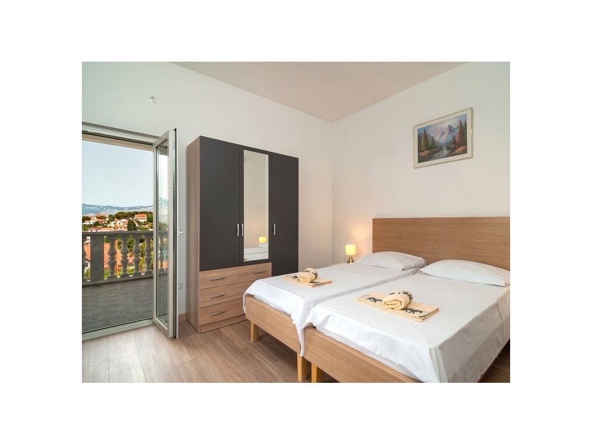 Apartment One bedroom apartment with terrace and sea view Splitska, Brač A-21974-a - Outdoor photo 5