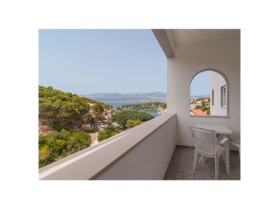 Apartment One bedroom apartment with terrace and sea view Splitska, Brač A-21974-a - Outdoor photo 10