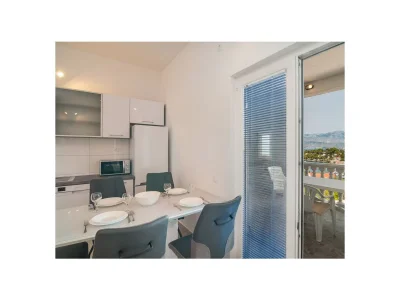 Apartment One bedroom apartment with terrace and sea view Splitska, Brač A-21974-b - Outdoor photo 6