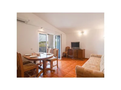 Apartment One bedroom apartment with terrace and sea view Splitska, Brač A-21974-d - Outdoor photo 4