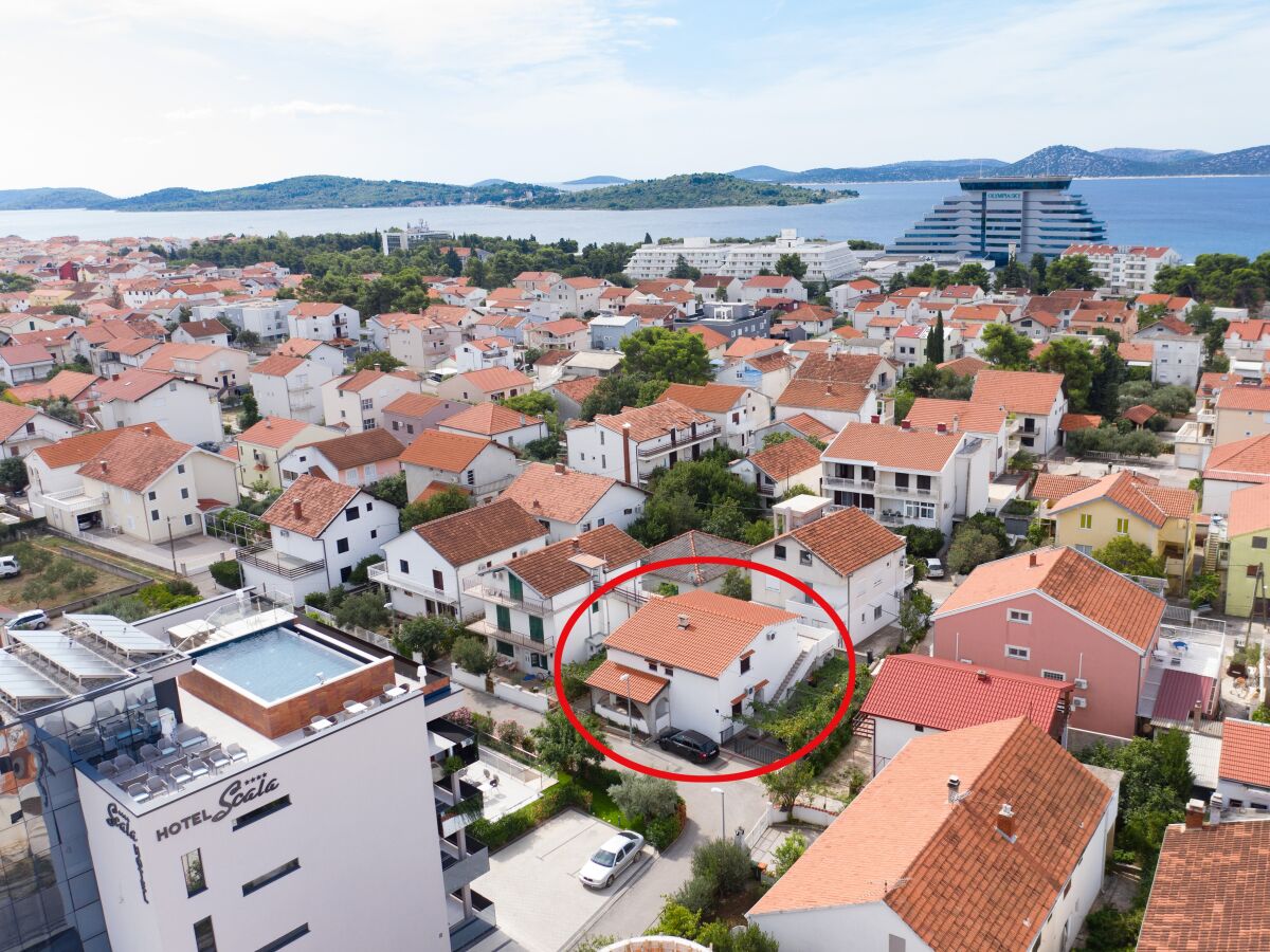 Apartment One bedroom apartment with terrace Vodice A-21593-a - Outdoor photo 2