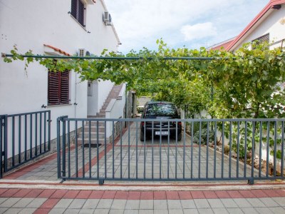 Apartment One bedroom apartment with terrace Vodice A-21593-a - Outdoor photo 13