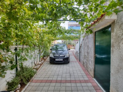 Apartment One bedroom apartment with terrace Vodice A-21593-b - Outdoor photo 14