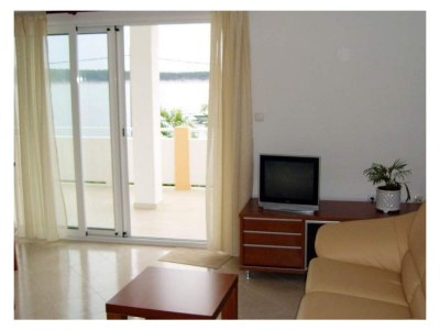 Apartment Two bedroom apartment with terrace and sea view Barbat, Rab A-22053-a - Outdoor photo 19