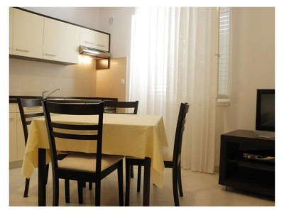Apartment One bedroom apartment with terrace and sea view Barbat, Rab A-22053-b - Outdoor photo 5