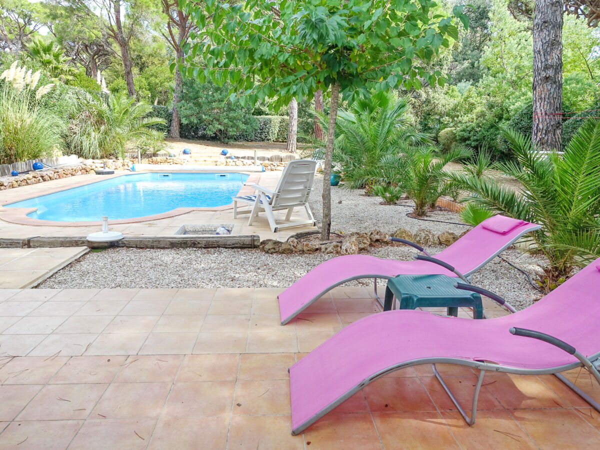 Holiday house with private Pool in Les Issambres - Outdoor photo 3