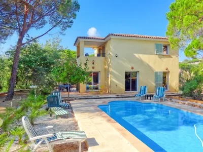 Holiday house with private Pool in Les Issambres in Les Issambres - Holiday house