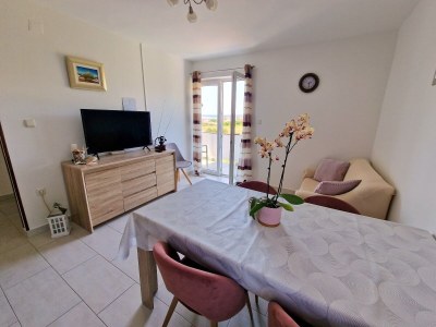 Apartment Two bedroom apartment with terrace and sea view Barbat, Rab A-22167-a - Outdoor photo 6