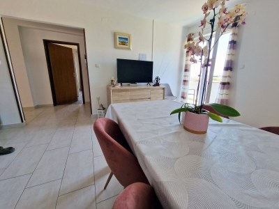 Apartment Two bedroom apartment with terrace and sea view Barbat, Rab A-22167-a - Outdoor photo 8