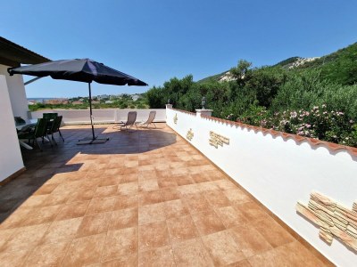 Apartment Two bedroom apartment with terrace and sea view Barbat, Rab A-22167-a - Outdoor photo 21