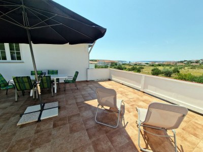 Apartment Two bedroom apartment with terrace and sea view Barbat, Rab A-22167-a - Outdoor photo 22