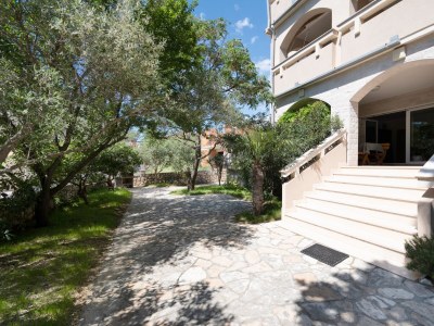 Apartment Two bedroom apartment near beach Stara Novalja, Pag A-21662-b - Outdoor photo 7