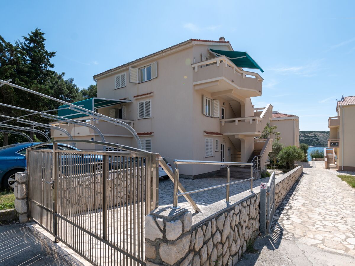 Apartment Three bedroom apartment near beach Stara Novalja, Pag A-21662-d - Outdoor photo 2