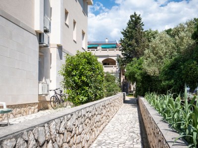 Apartment Three bedroom apartment near beach Stara Novalja, Pag A-21662-d - Outdoor photo 15