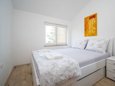 Apartment Three bedroom apartment near beach Stara Novalja, Pag A-21662-d - Outdoor photo 31