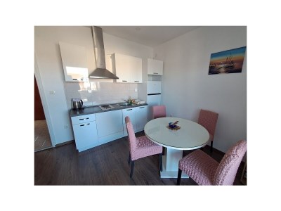 Apartment One bedroom apartment with terrace and sea view Brodarica, Šibenik A-21888-b in Sibenik - Apartment