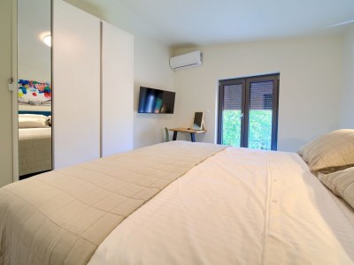 Apartment Two bedroom apartment with terrace and sea view Njivice, Krk A-21889-b - Outdoor photo 17