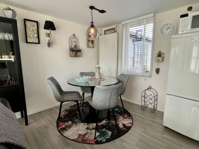 Holiday house Nice bungalow with cosy terrace - Features photo 10