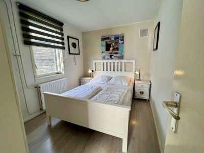 Holiday house Nice bungalow with cosy terrace - Features photo 13