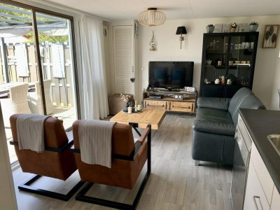 Holiday house Nice bungalow with cosy terrace - Features photo 15