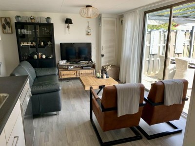 Holiday house Nice bungalow with cosy terrace - Features photo 18