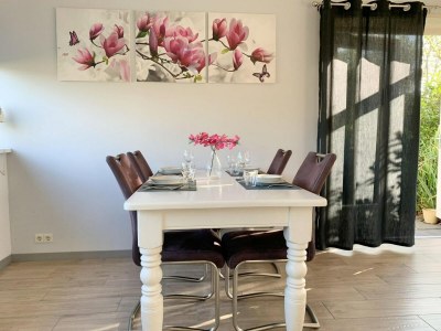 Holiday house Renovated bungalow with garden - Features photo 19