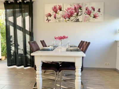 Holiday house Renovated bungalow with garden - Features photo 23