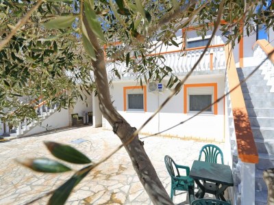 Apartment Two bedroom apartment with air-conditioning Vir A-22134-c - Outdoor photo 4