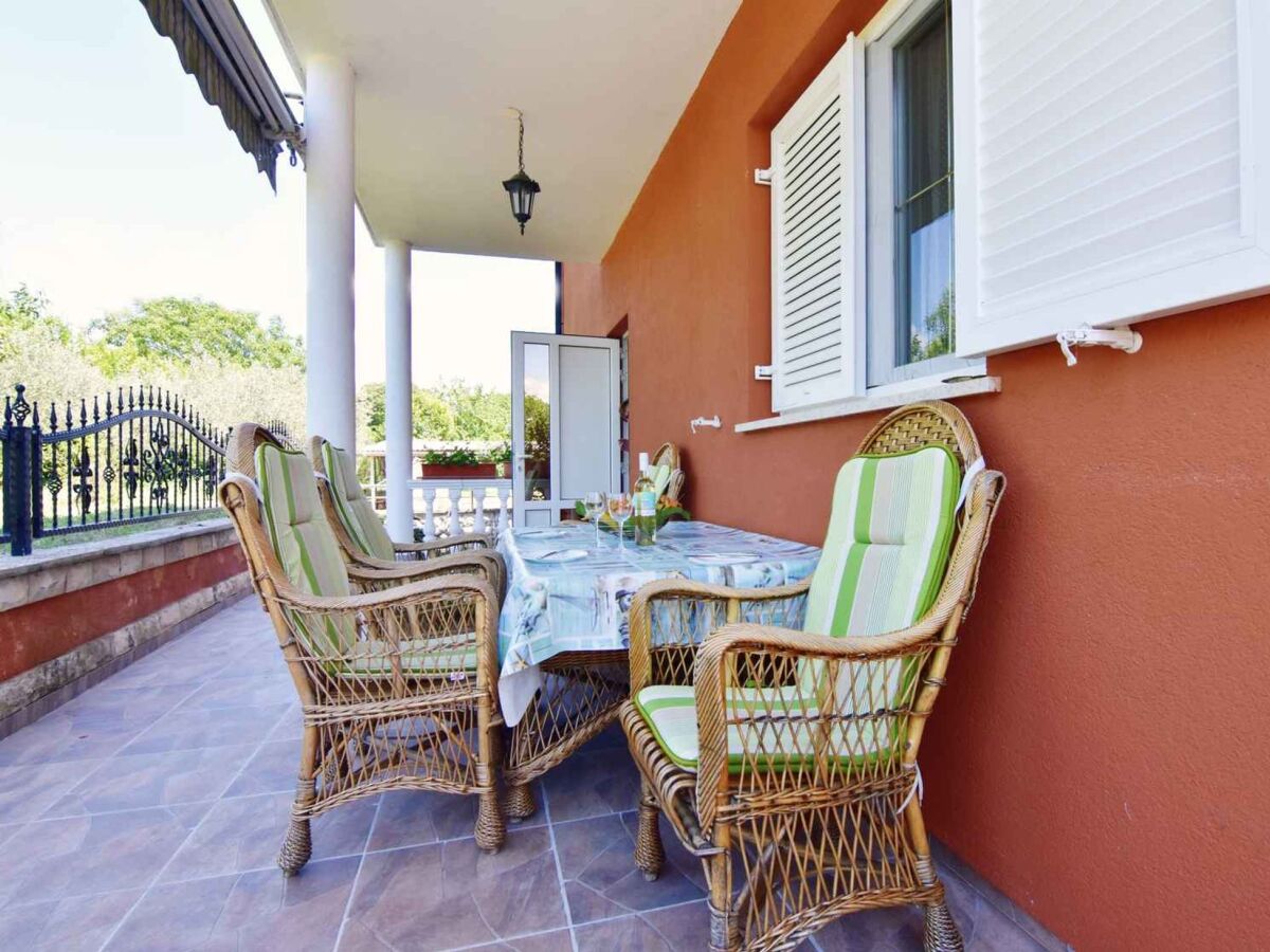 Apartment Two bedroom apartment with terrace Valica, Umag A-22453-b