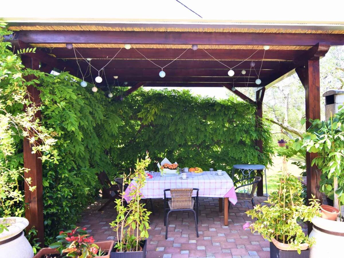 Apartment Two bedroom apartment with terrace Đuba, Umag A-22548-a