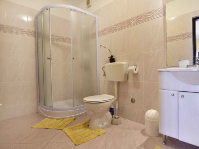 Apartment Two bedroom apartment with terrace Đuba, Umag A-22548-a - Outdoor photo 12