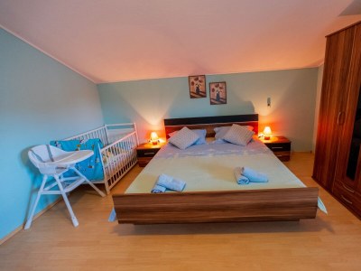 Apartment Three bedroom apartment with air-conditioning Vodice A-22557-b - Outdoor photo 7