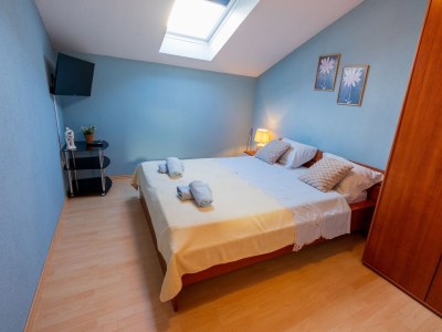 Apartment Three bedroom apartment with air-conditioning Vodice A-22557-b - Outdoor photo 11