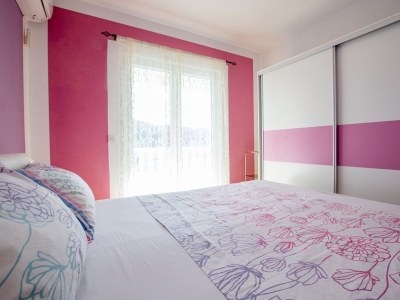 Apartment Three bedroom apartment with balcony Lopar, Rab A-22558-b - Outdoor photo 28