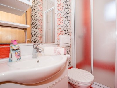 Apartment Three bedroom apartment with balcony Lopar, Rab A-22558-b - Outdoor photo 35