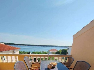 Apartment Two bedroom apartment near beach Barbat, Rab A-22561-b - Outdoor photo 18