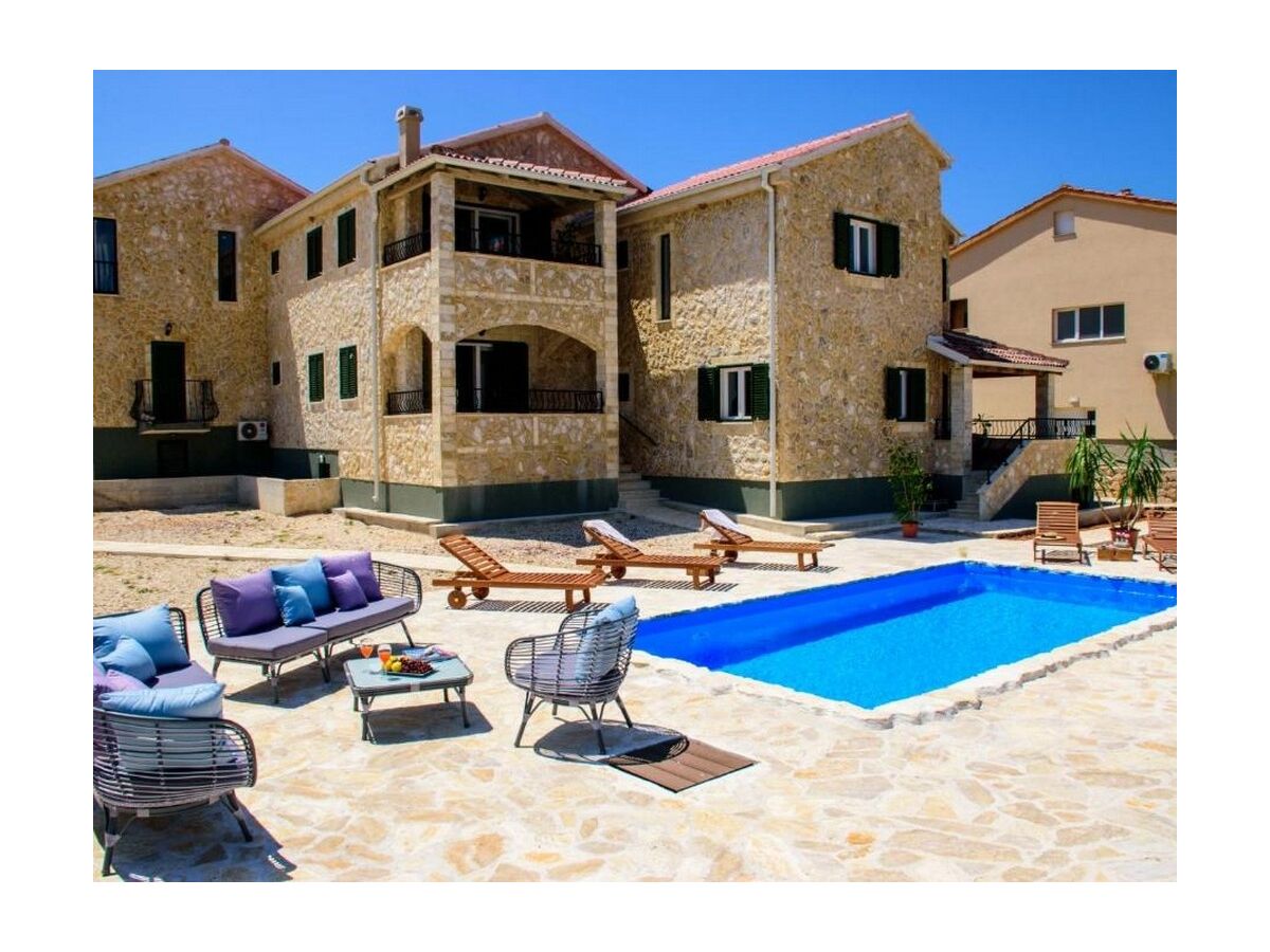 Apartment Two bedroom apartment with terrace and sea view Ražanac, Zadar A-22306-b - Outdoor photo 5