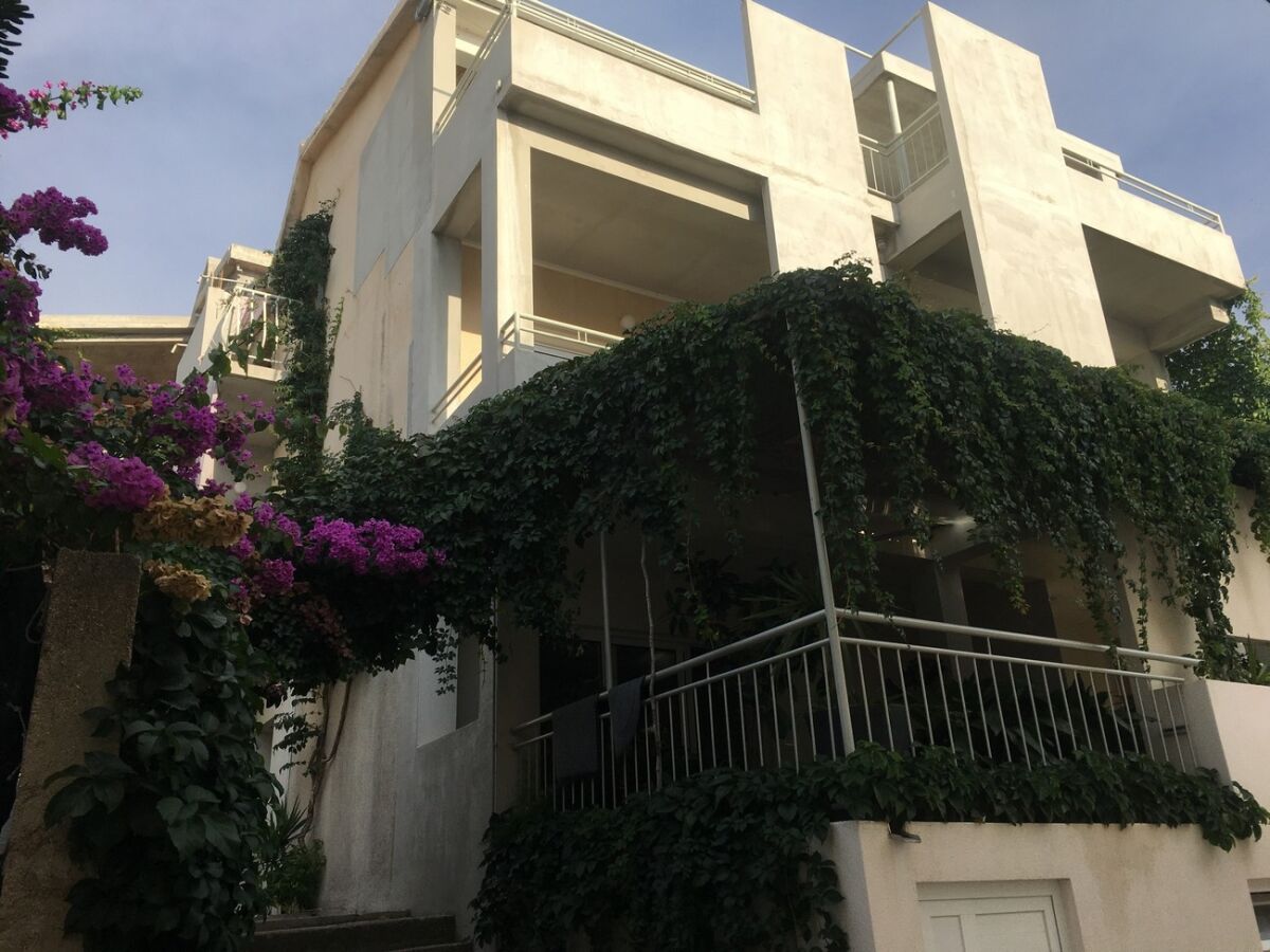 Apartment Two bedroom apartment with terrace and sea view Drašnice, Makarska A-22573-d - Outdoor photo 2