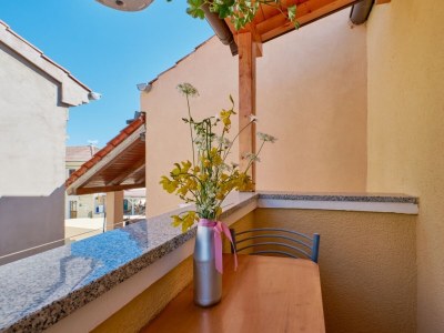 Apartment One bedroom apartment near beach Martinšćica, Cres A-22582-a - Outdoor photo 13