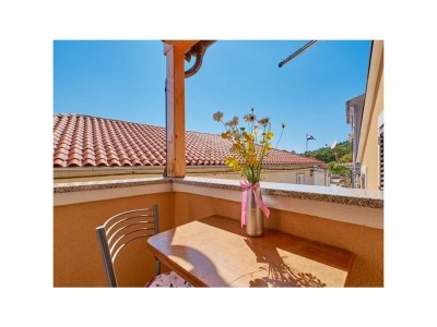 Apartment One bedroom apartment near beach Martinšćica, Cres A-22582-a - Outdoor photo 14