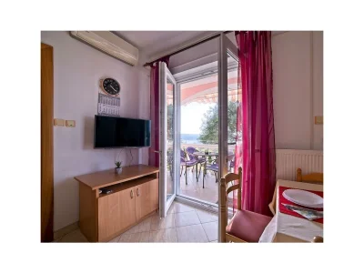 Apartment One bedroom apartment with balcony and sea view Supetarska Draga - Gonar, Rab A-22586-a - Outdoor photo 6
