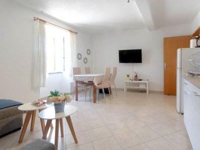 Apartment One bedroom apartment with air-conditioning Trogir A-22597-a - Outdoor photo 9