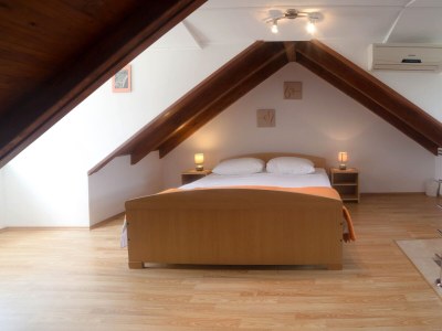 Apartment One bedroom apartment with air-conditioning Trogir A-22597-a - Outdoor photo 14