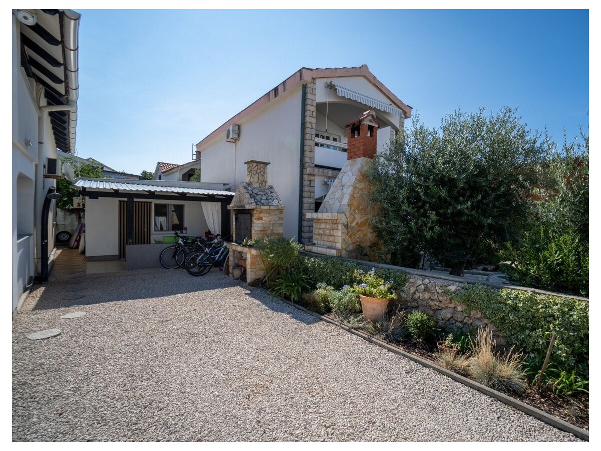 Apartment Two bedroom apartment with terrace Vir A-22626-a - Outdoor photo 3