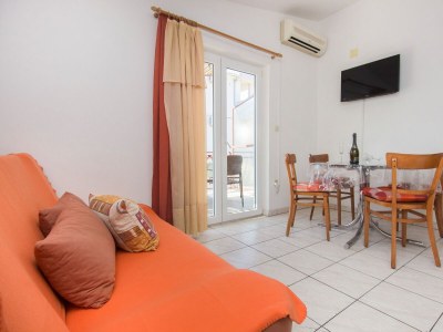 Apartment Apartments with parking space Pirovac, Šibenik - 22646 - Apartments with parking space Pirovac, Šibenik - 22646 - Outdoor photo 2