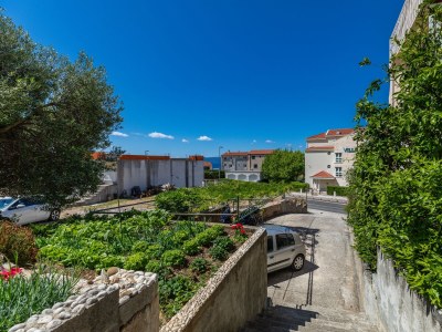 Apartment Studio flat with terrace Tučepi, Makarska AS-22656-a - Outdoor photo 7