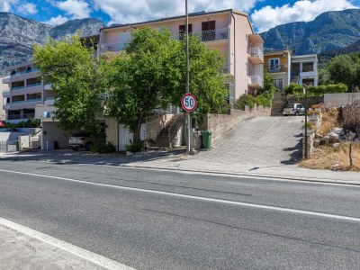 Apartment Studio flat with terrace Tučepi, Makarska AS-22656-a - Outdoor photo 8